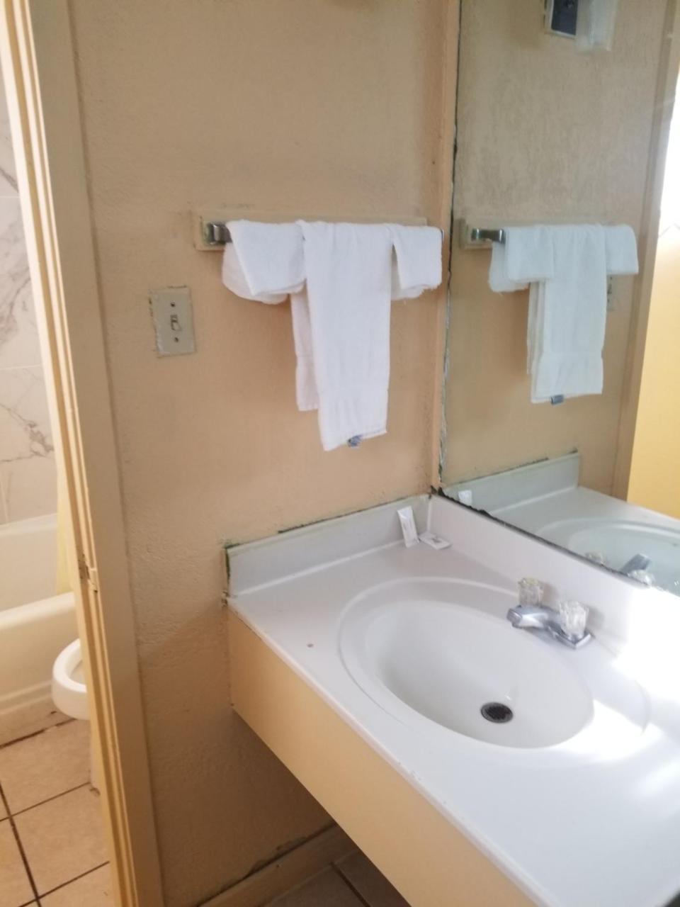 Trailway Motel - Fairview Heights Extérieur photo